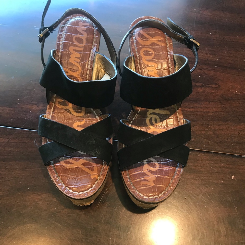 Black size 8 wedges